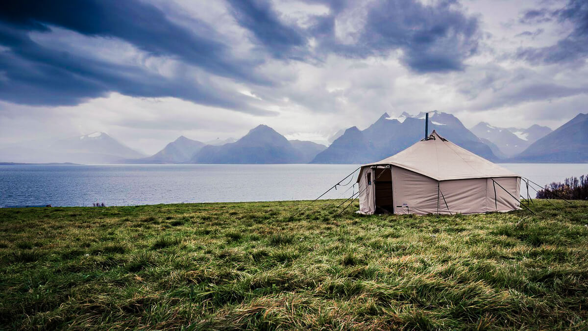 Tent hotsell with electricity